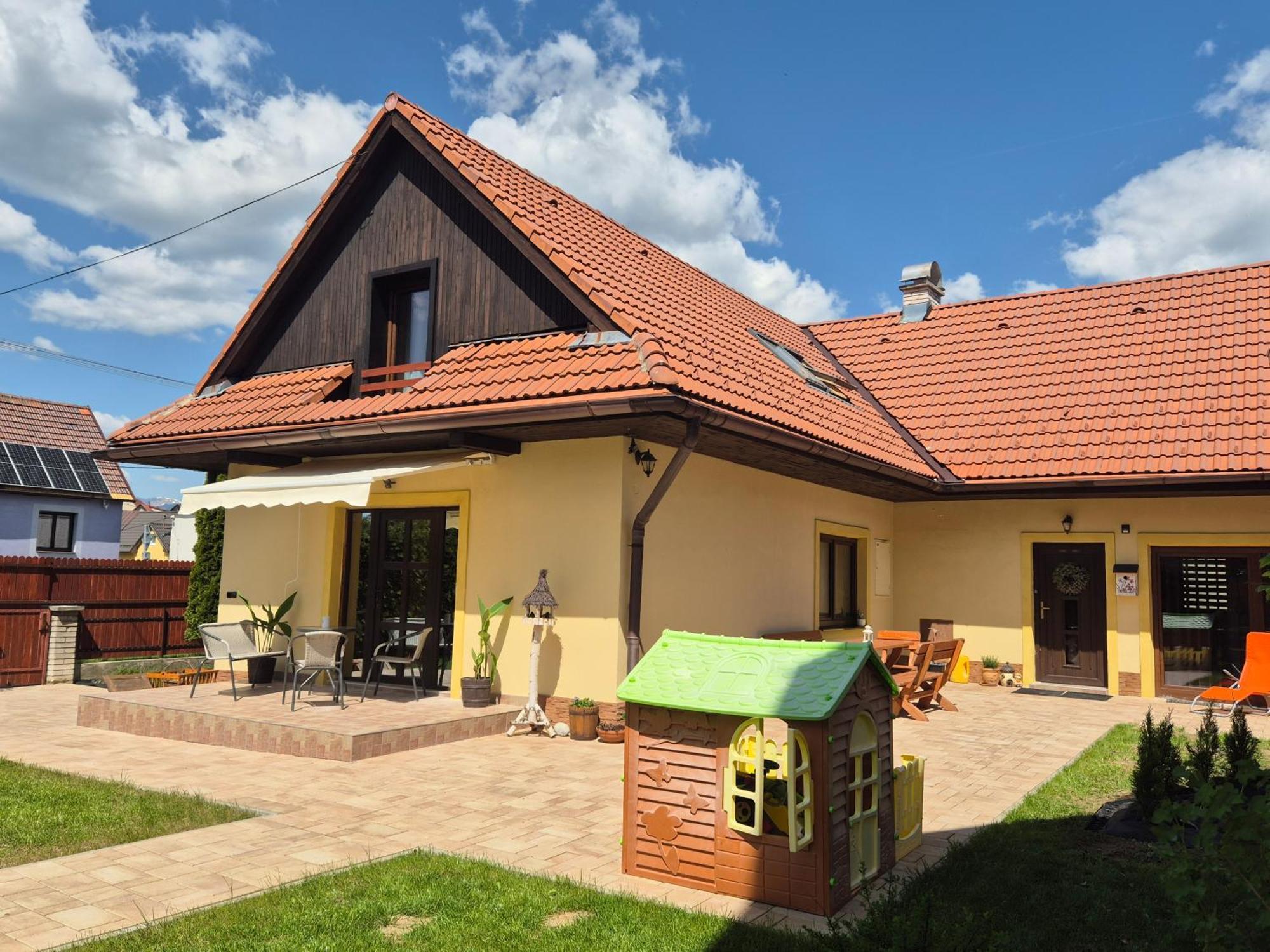 Apartmany Anicka Vo Vazci Vazec ภายนอก รูปภาพ